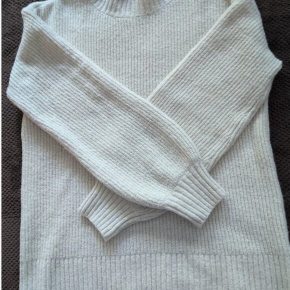 GOODTHREADS LOT OF TWO FUNNEL NECK SWEATERS ONE BLACK, ONE CREAM BOTH XS, BNWT - Picture 8 of 9
